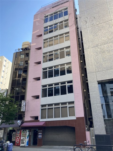 小川町 徒歩1分 構造:鉄骨鉄筋コンクリート造