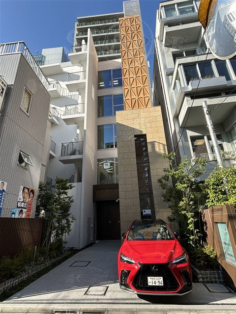 青山一丁目 徒歩3分 構造:鉄筋コンクリート造