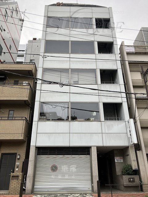 築地 徒歩2分 構造:鉄骨鉄筋コンクリート造