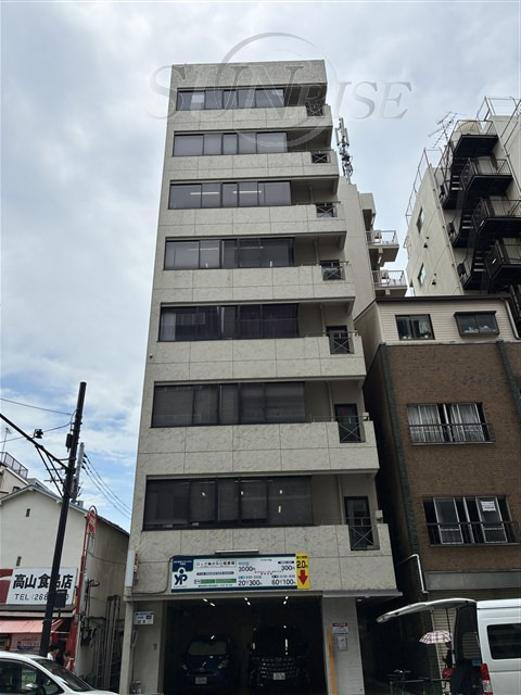 神楽坂 徒歩7分 構造:鉄骨鉄筋コンクリート造